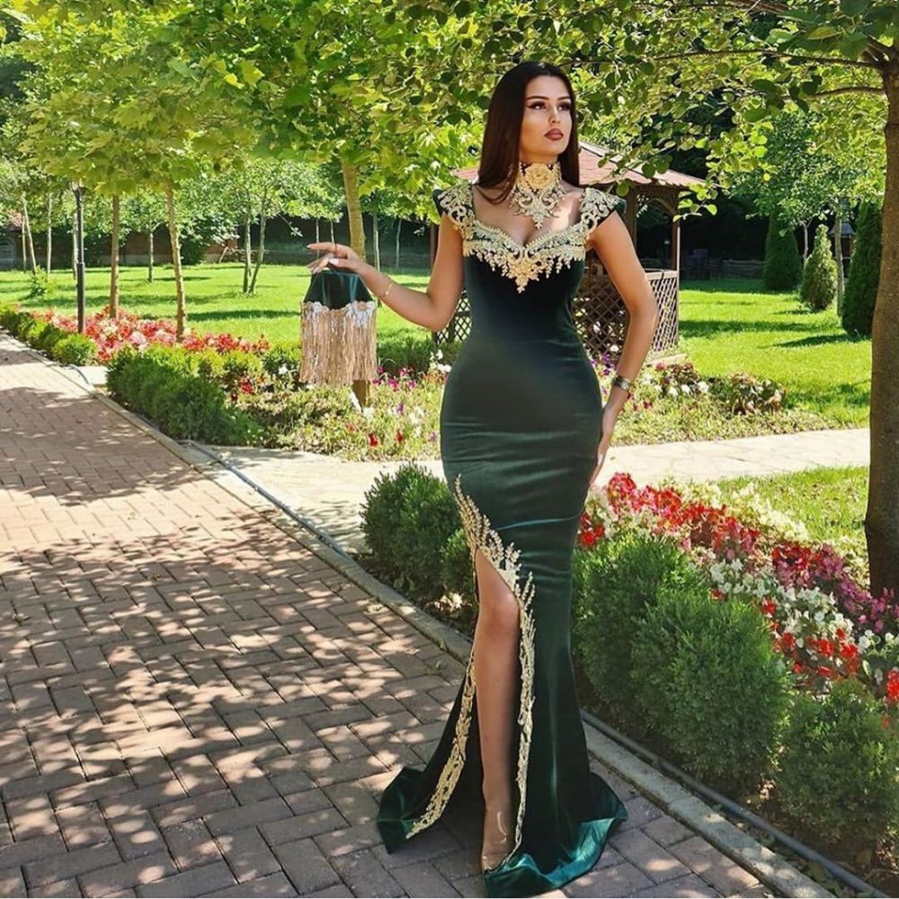 Dark Green Velvet Mermaid Evening Dress with Gold Lace appliques