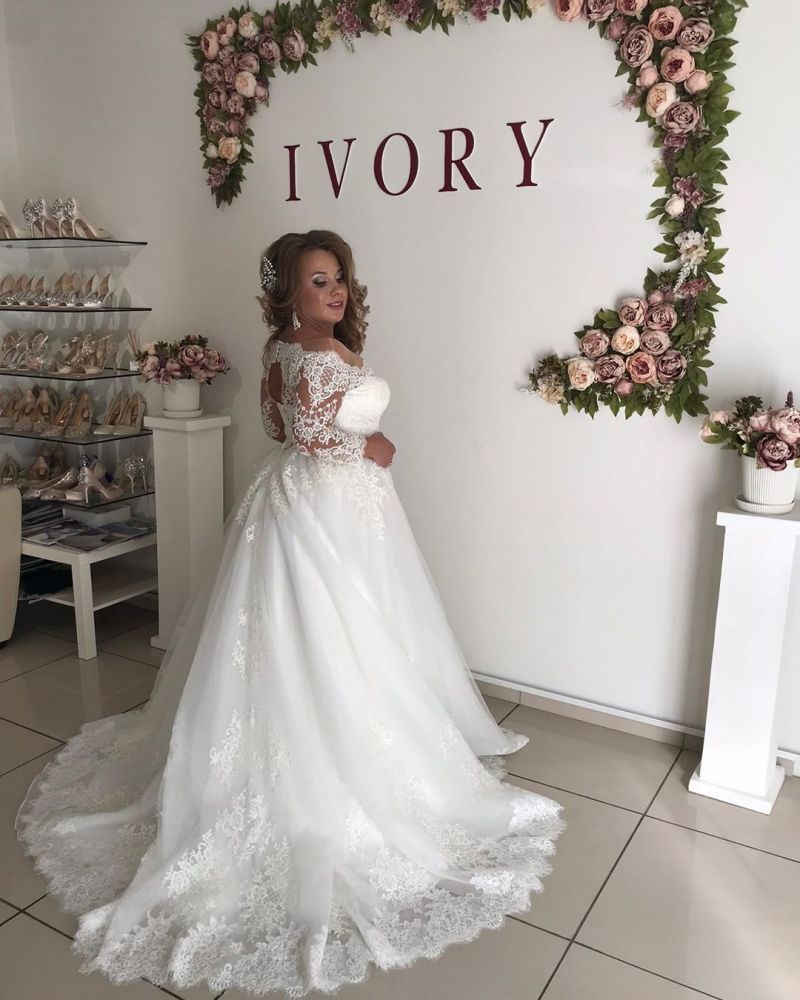 AmazingOff the shoulder Long Sleevess Lace Princess Plus size wedding dress-showprettydress