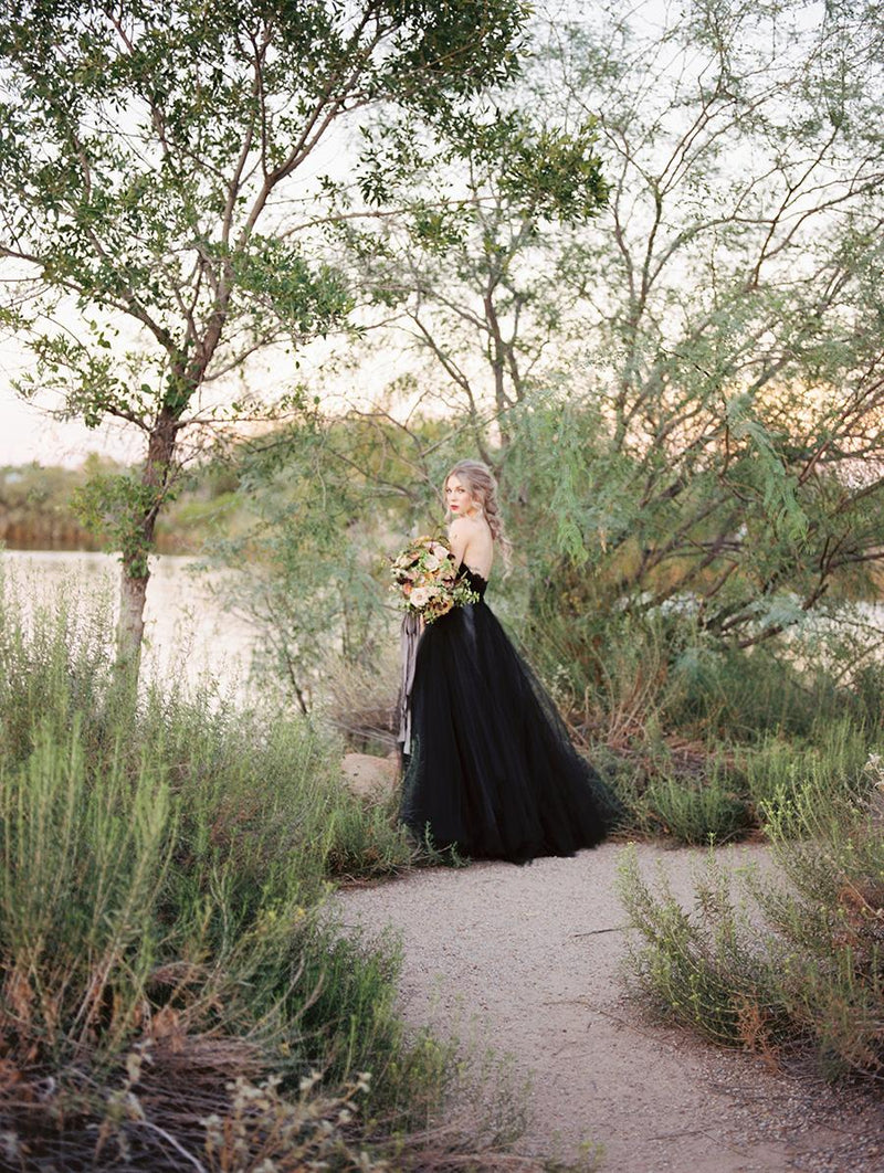 Classy Long Princess Sweetheart Open Back Tulle Black Wedding Dress with Lace-showprettydress