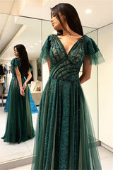 Dark Green Princess Short Sleeves Long Prom Dresses V-Neck Lace Evening Dresses with Soft Pleats-showprettydress