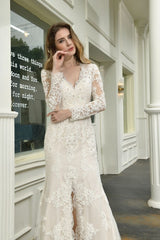 Delicate V Neck High Split Long Sleevess Lace Wedding Dress With Court Train-showprettydress