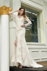 Delicate V Neck High Split Long Sleevess Lace Wedding Dress With Court Train-showprettydress