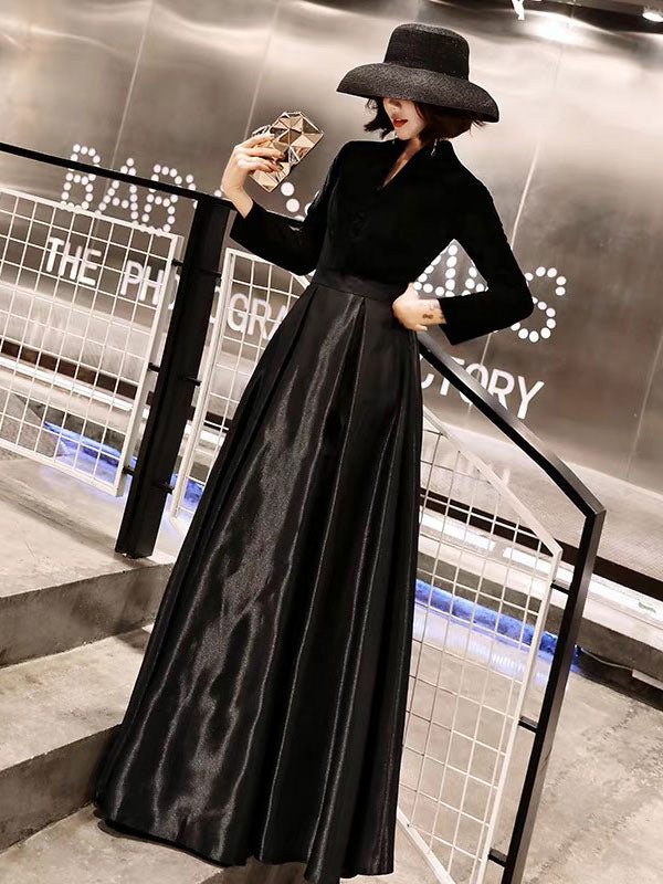 Eleagnt Black Evening Dresses Long V Neck Velvet Satin Patchwork Maxi Dresses-showprettydress