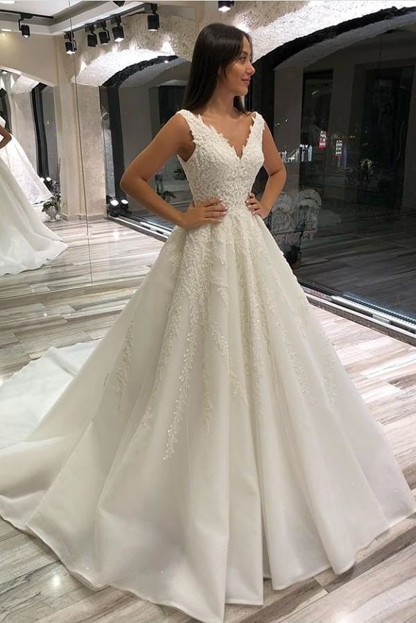 Glamorous Long A-line V-neck Sleeveless Lace Wedding Dress-showprettydress