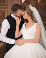 Gorgeous Long Princess V-neck Tulle Lace Wedding Dress-showprettydress