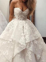 Long A-Line Strapless Sweep Brush Train Lace Tulle Wedding Dresses-showprettydress