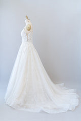 Long A-line V-neck Open Back Appliques Lace Tulle Wedding Dress-showprettydress