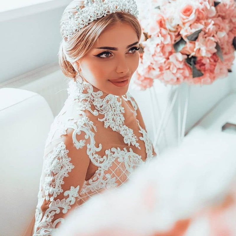 Luxurious Sweetheart Lace Tulle Mermaid Spring Wedding Dress-showprettydress