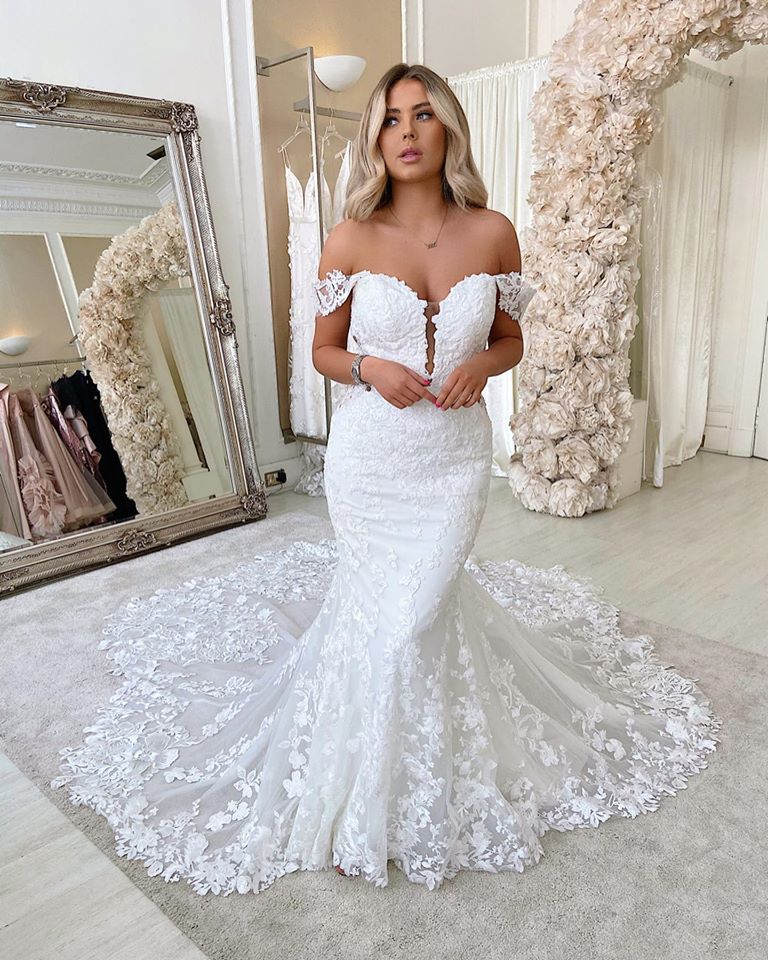 Off The Shoulder Mermaid Appliques Wedding Dresses Lace Backless Bridal Gowns-showprettydress